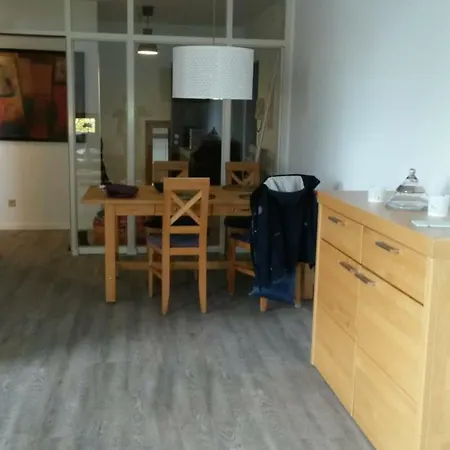 Pier 213 *