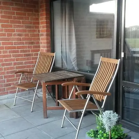 Pier 213 Apartment *