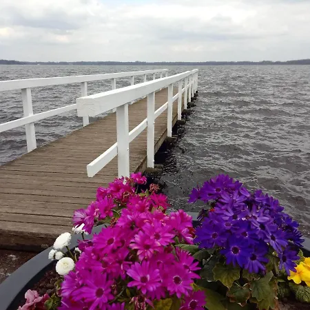 Pier 213 Apartment *